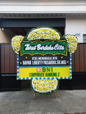 Papan Bunga Duka di Banturung