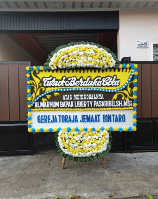 Papan Bunga Duka di Banturung