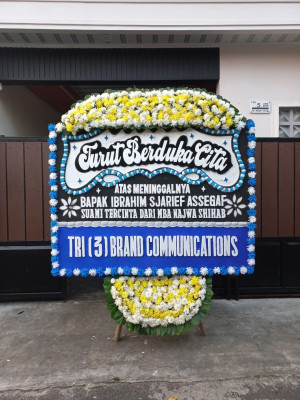 Papan Bunga Duka di Banturung